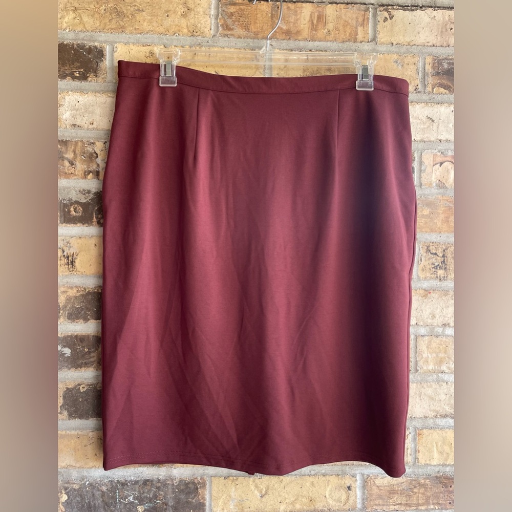 5 for $25🔥City Chic‎ Zip Back Truffle Pencil Skirt Medium- New